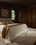 Neutral / Multi / 2'-6" x 10'-2"