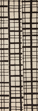 Black / Ivory / 2'-6" x 9'-9"