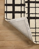 Black / Ivory / 2'-6" x 9'-9"