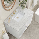 Bright White / Eternal Jasmine Pearl - 3 Faucet Holes