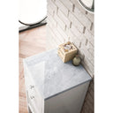 Glossy White / Carrara White