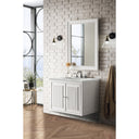 Glossy White / Eternal Jasmine Pearl - 3 Faucet Holes