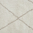 Renwil Allen 5'3 x 7'3 Machine Tufted Indoor Rug - Off-White