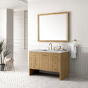 Light Natural Oak / Eternal Jasmine Pearl - 3 Faucet Holes